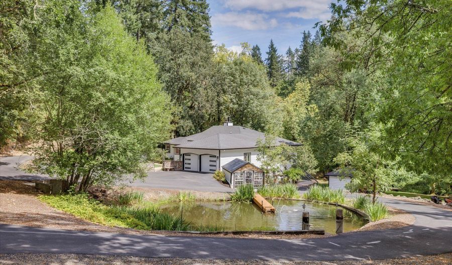 15451 SE WOODLAND HEIGHTS Rd, Amity, OR 97101 - 4 Beds, 3 Bath