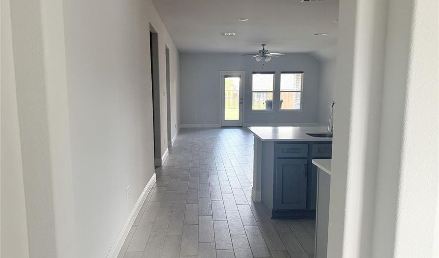 312 Amenduni Ln, Anna, TX 75409 - 3 Beds, 4 Bath
