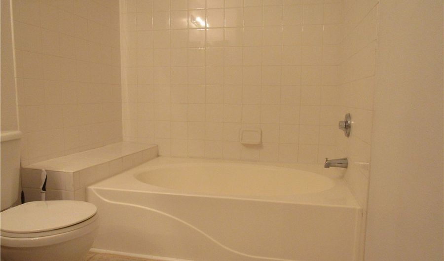 950 Seven Hills Dr 2024, Henderson, NV 89052 - 1 Beds, 1 Bath