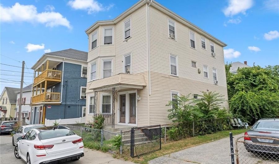 123 Cowden St, Central Falls, RI 02863 - 9 Beds, 3 Bath