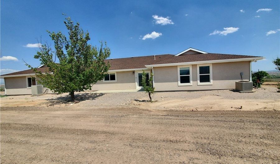 5272 Truman Ln, Caliente, NV 89008 - 4 Beds, 3 Bath