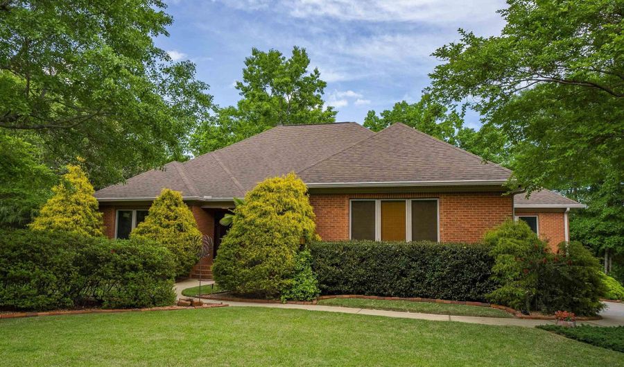 127 Westlake Ridge Dr, Blythewood, SC 29016 - 4 Beds, 3 Bath