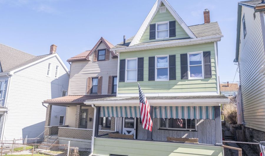 125 1st Ave, Altoona, PA 16602 - 2 Beds, 2 Bath