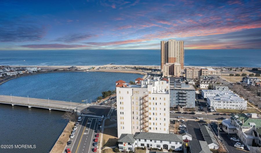 400 Deal Lake Dr 5F, Asbury Park, NJ 07712 - 1 Beds, 1 Bath