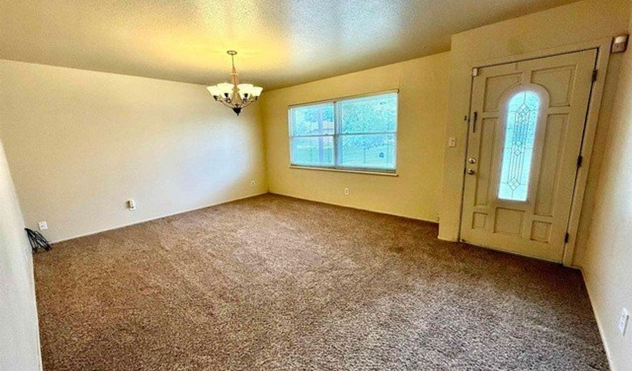 1909 W Clayton Ave, Artesia, NM 88210 - 3 Beds, 2 Bath