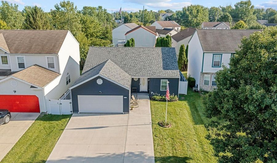 4747 Albrook Dr, Columbus, OH 43228 - 3 Beds, 3 Bath