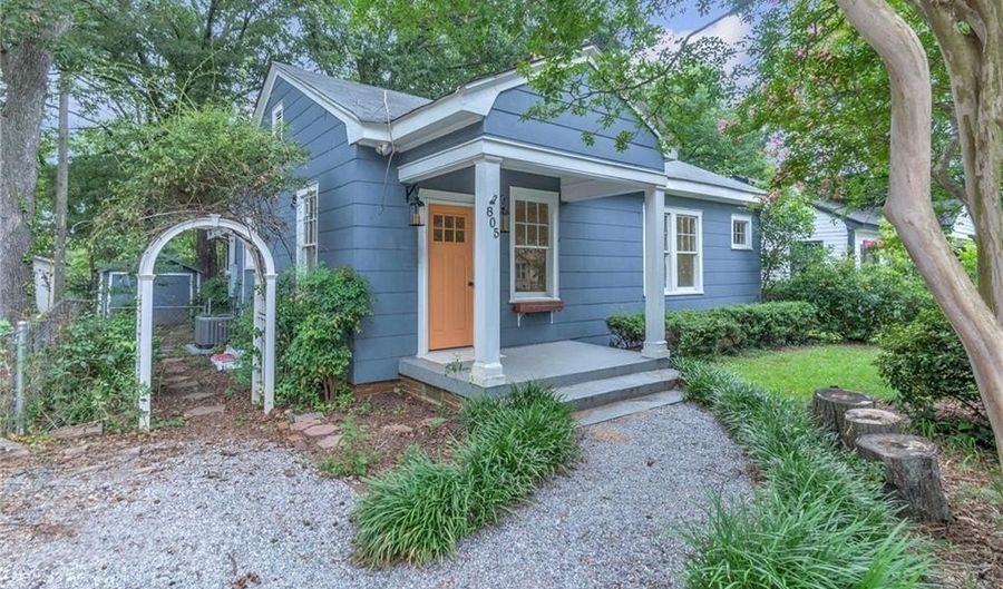 805 S Manning St, Anderson, SC 29621 - 3 Beds, 2 Bath
