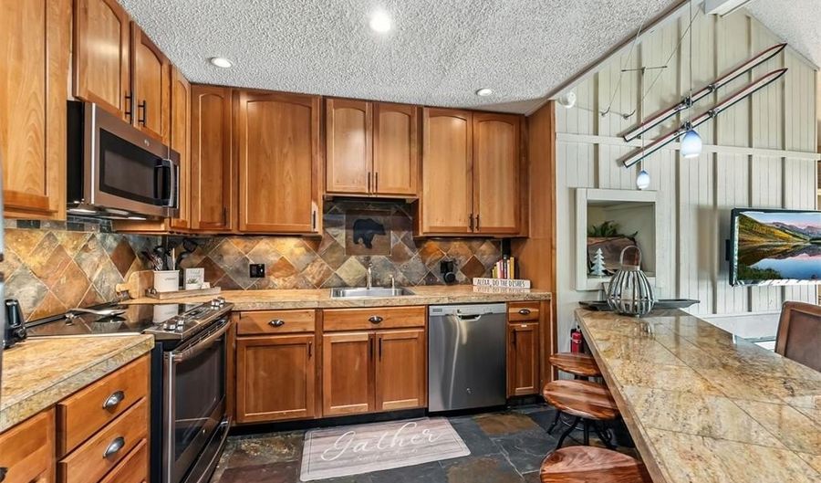 550 S FRENCH St 205, Breckenridge, CO 80424 - 3 Beds, 3 Bath