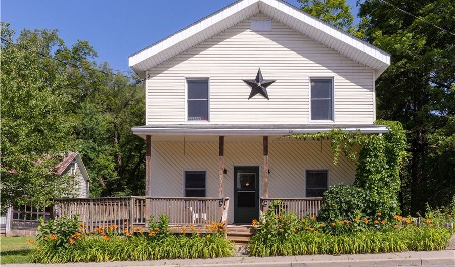 193 Main St, Andes, NY 13731 - 6 Beds, 3 Bath