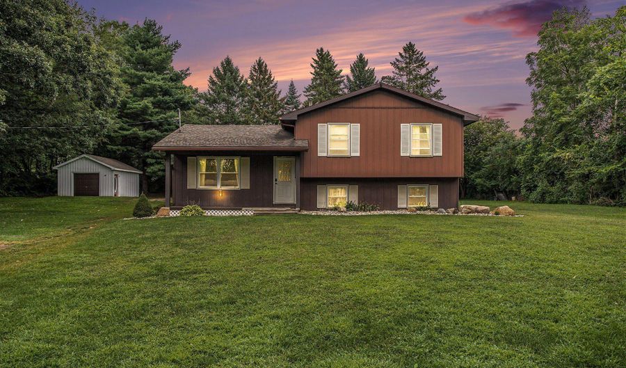 6330 Calhoun Rd, Albion, MI 49224 - 4 Beds, 2 Bath