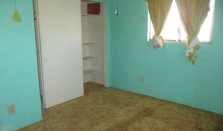 1141 W Keener Rd, Ajo, AZ 85321 - 3 Beds, 1 Bath