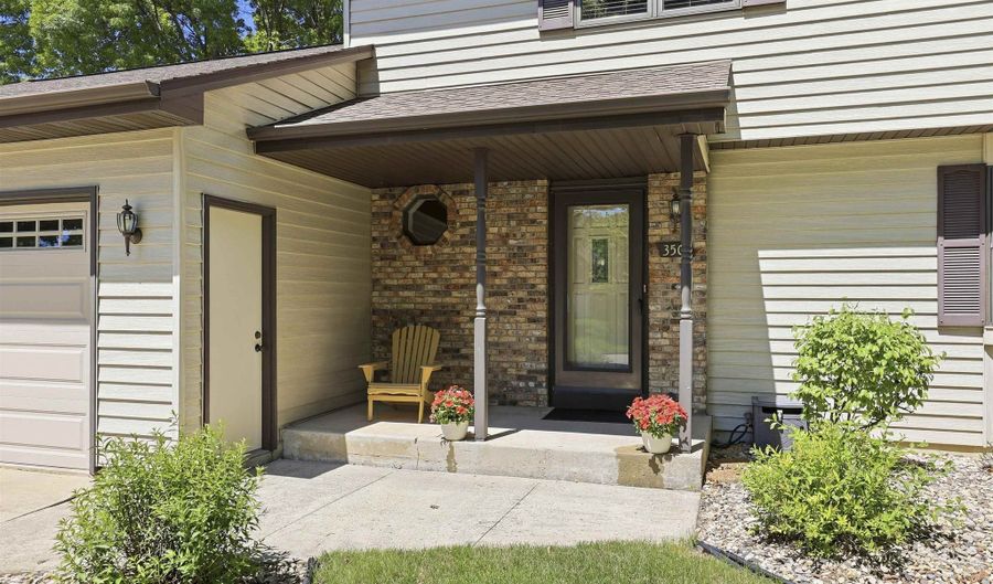 3501 N MORRISON St, Appleton, WI 54911 - 4 Beds, 3 Bath