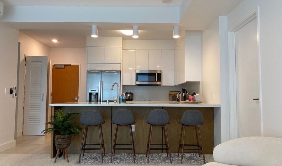 629 Keeaumoku St 3709, Honolulu, HI 96814 - 2 Beds, 2 Bath