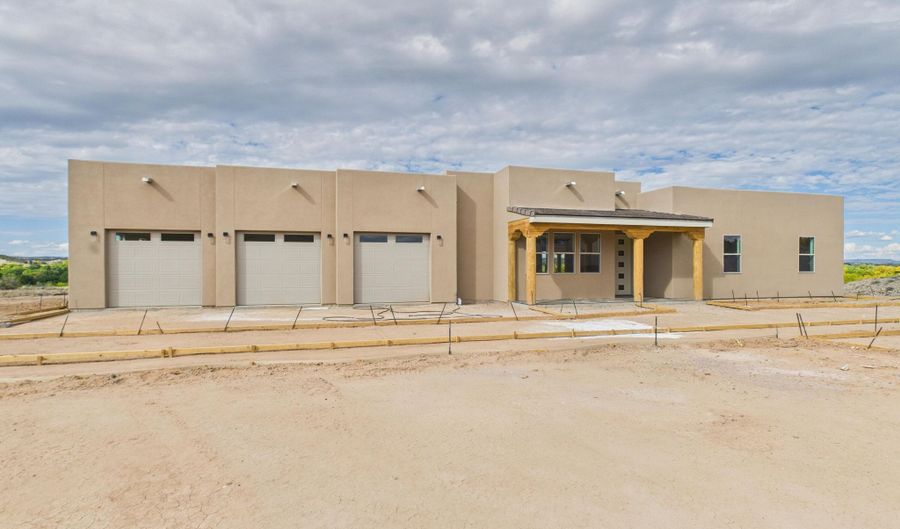 20 ROAD 3627, Aztec, NM 87410 - 4 Beds, 3 Bath