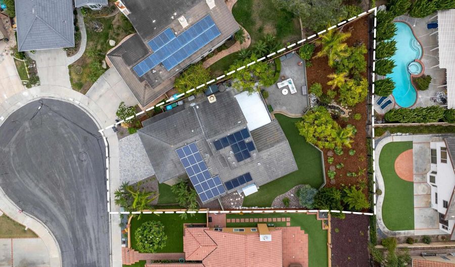 13383 Gelbourne Pl, San Diego, CA 92130 - 4 Beds, 3 Bath