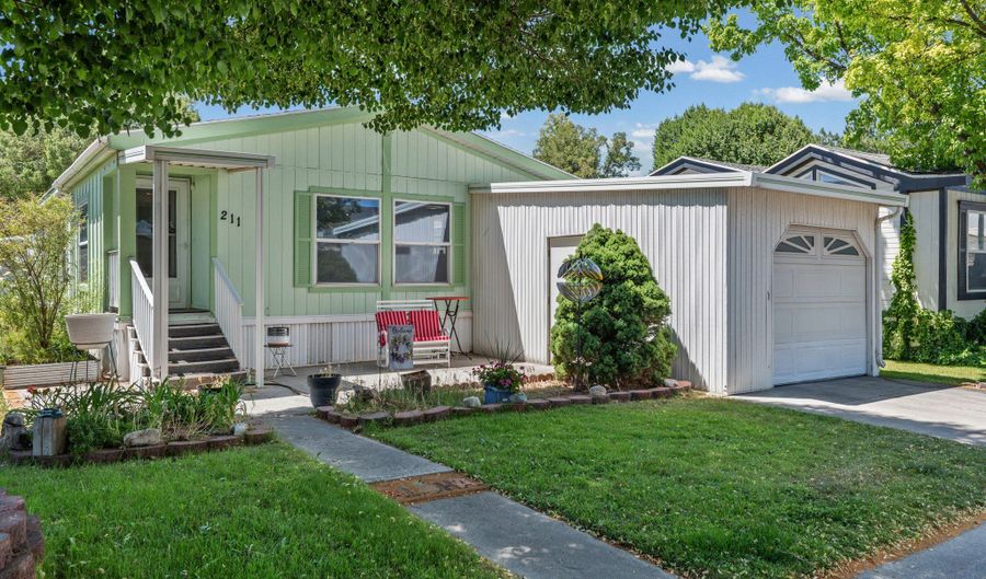 120 N 350 St W 211, American Fork, UT 84003 - 2 Beds, 2 Bath