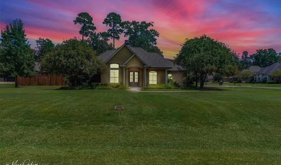 1200 Big Pine Key Ln, Benton, LA 71006 - 5 Beds, 4 Bath