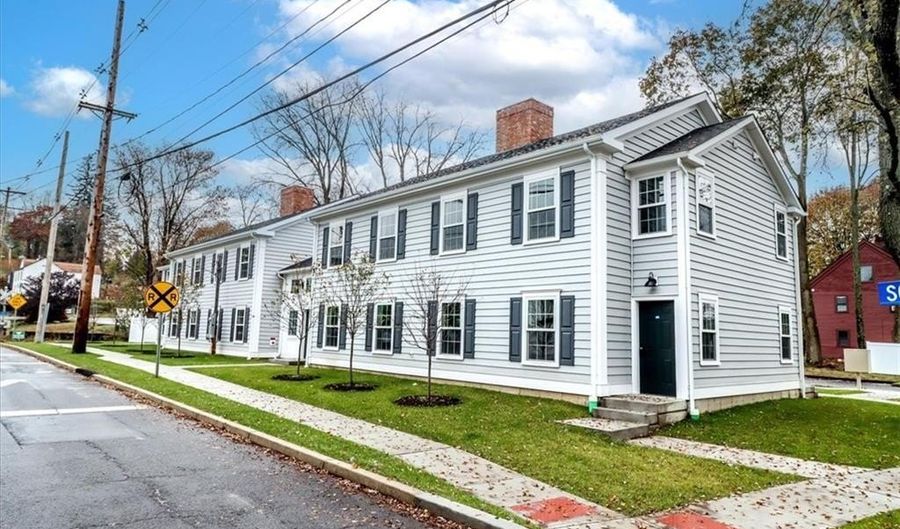80 South St 103, Bethel, CT 06801 - 1 Beds, 1 Bath