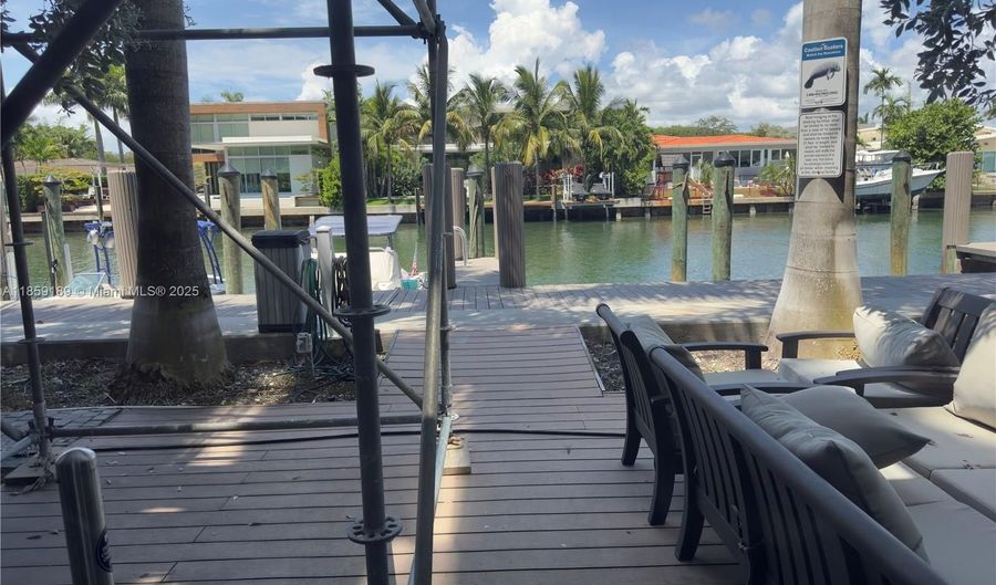 9940 W Bay Harbor Dr 4A-S, Bay Harbor Islands, FL 33154 - 2 Beds, 2 Bath