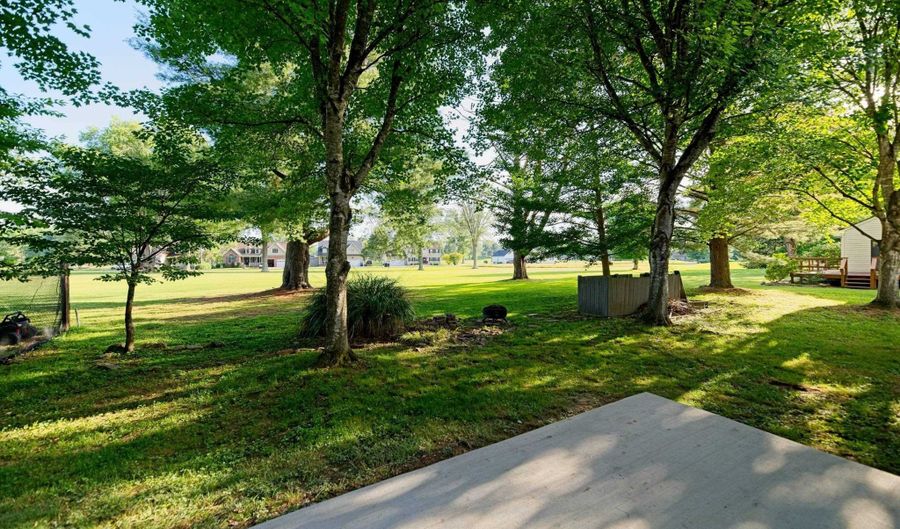 378 Big Bend Rd, Barboursville, WV 25504 - 4 Beds, 3 Bath