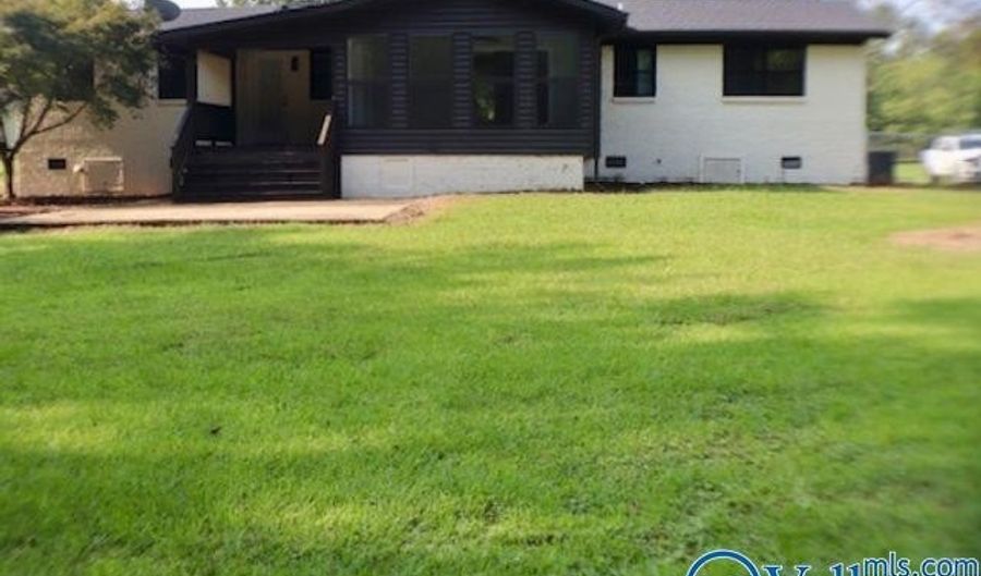 507 Longwood Dr, Arab, AL 35016 - 3 Beds, 2 Bath