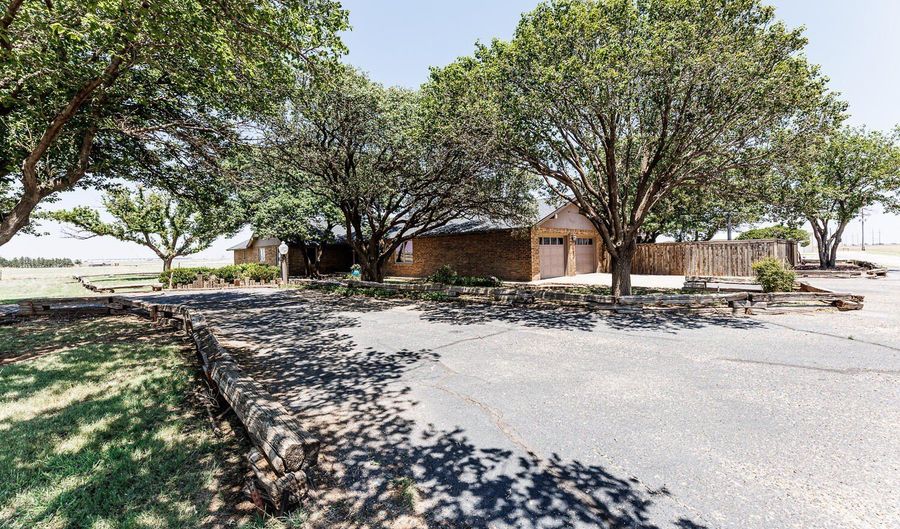 3261 I-27, Abernathy, TX 79311 - 4 Beds, 3 Bath