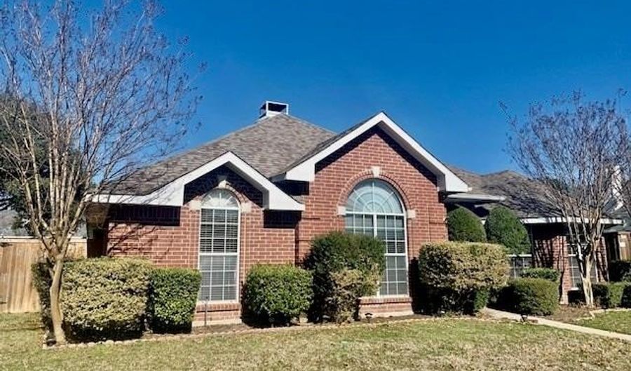 711 Rolling Hills Dr, Allen, TX 75002 - 3 Beds, 2 Bath