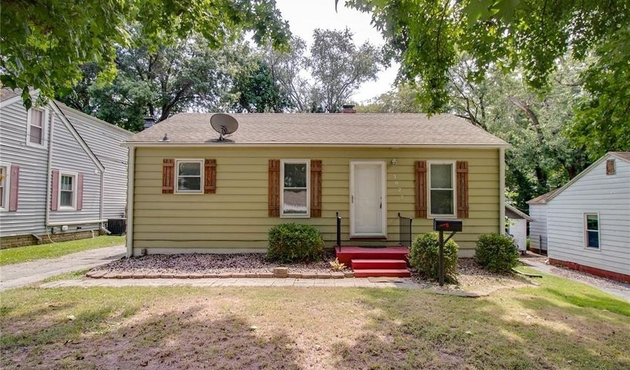 3627 Horn Ave, Alton, IL 62002 - 2 Beds, 1 Bath