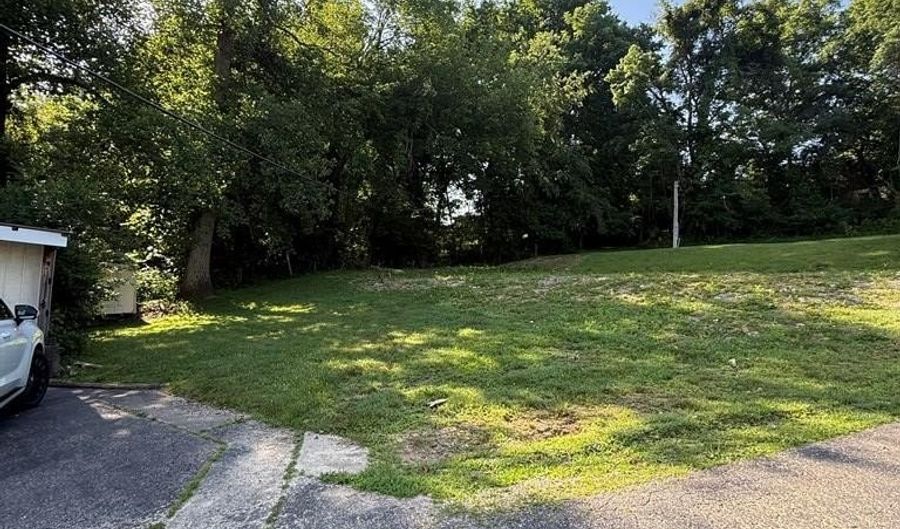 410 W Nunley, Ashland, KY 41102 - 0 Beds, 0 Bath