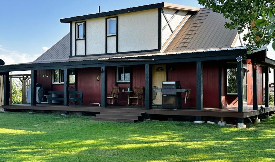 138 FIRST NORTH Rd, Big Piney, WY 83113 - 3 Beds, 3 Bath