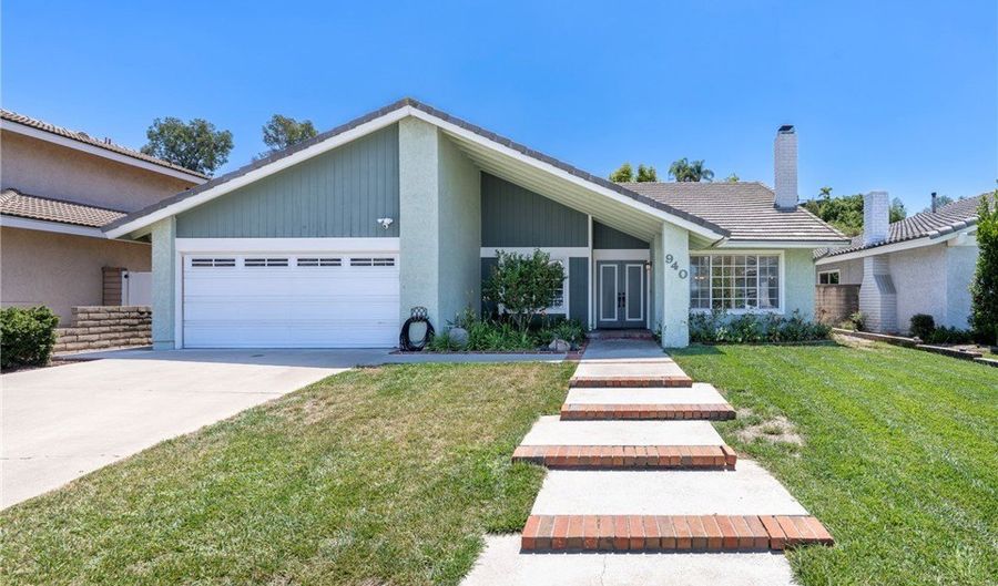 940 S Boone, Anaheim, CA 92807 - 3 Beds, 2 Bath