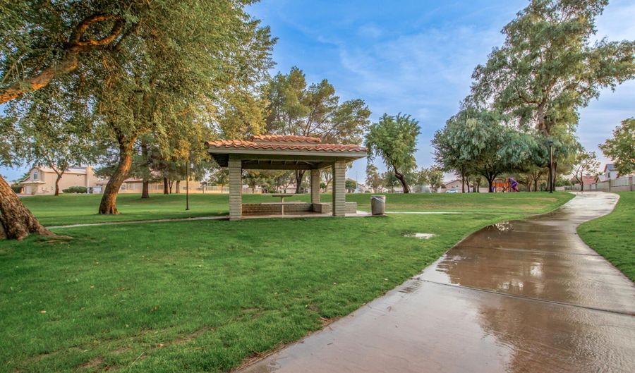 1825 W RAY Rd 2070, Chandler, AZ 85224 - 2 Beds, 2 Bath