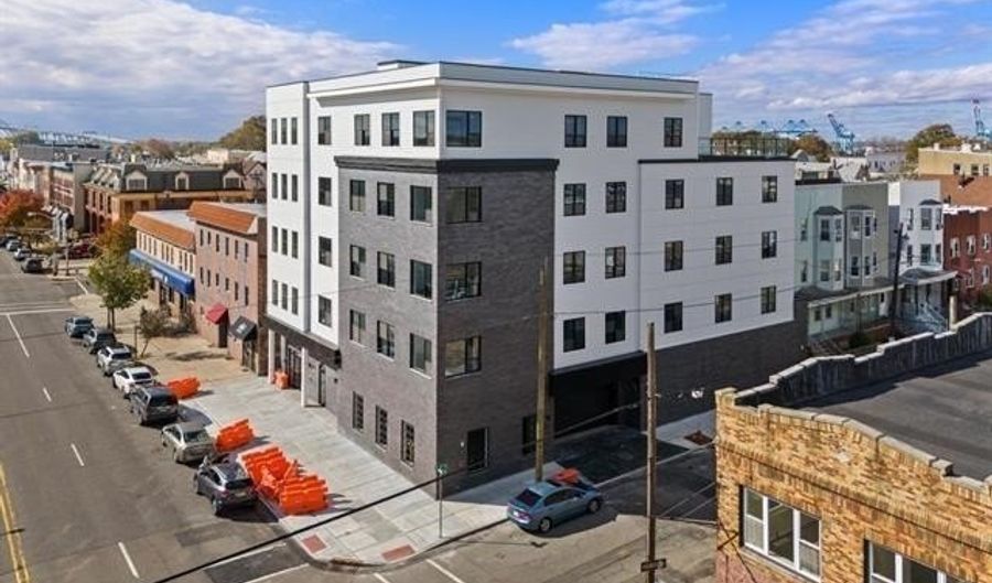 425 AVENUE C 305, Bayonne, NJ 07002 - 2 Beds, 2 Bath