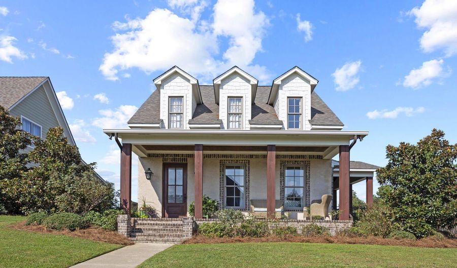 707 Arbor Run, Brandon, MS 39047 - 3 Beds, 3 Bath