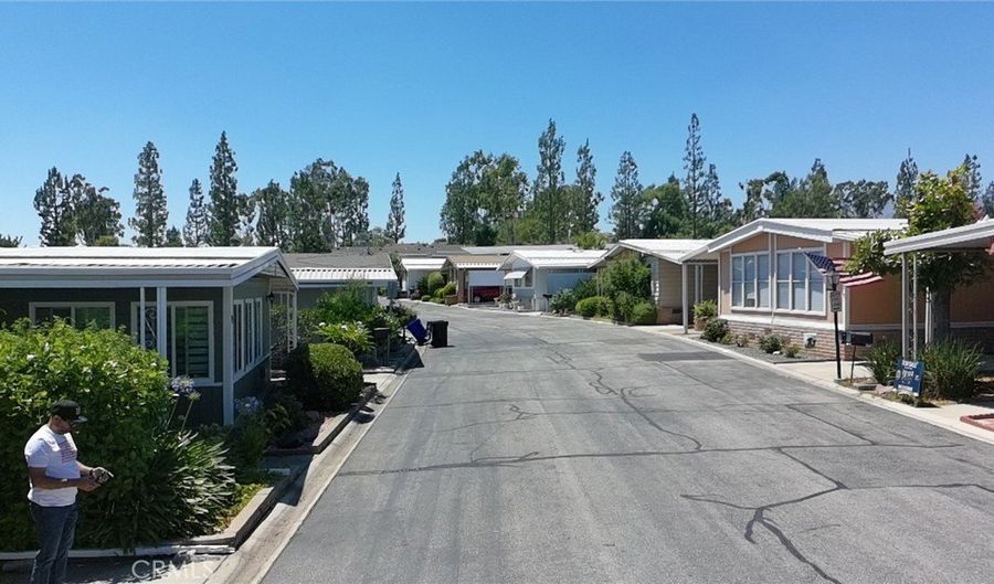 9800 Baseline Rd 82, Alta Loma, CA 91701 - 2 Beds, 2 Bath