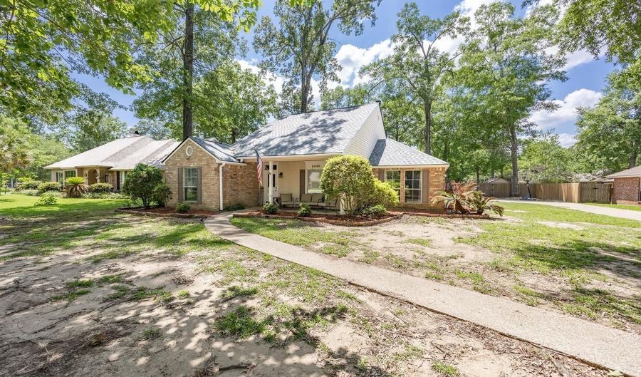 6046 Hagerstown Dr, Baton Rouge, LA 70817 - 4 Beds, 3 Bath