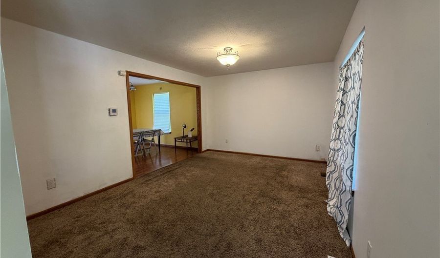 1504 White Ave, Akron, OH 44307 - 3 Beds, 2 Bath