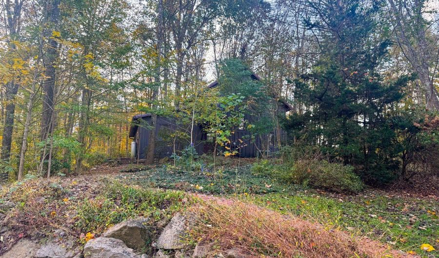 6559 Poston Rd, Athens, OH 45701 - 3 Beds, 3 Bath