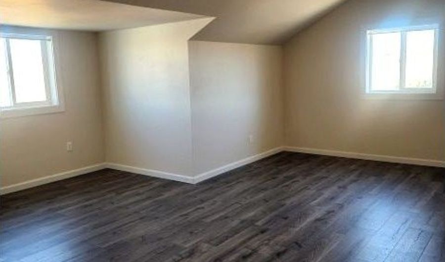 1335 CHILDERS Rd, Arlington, OR 97812 - 3 Beds, 2 Bath