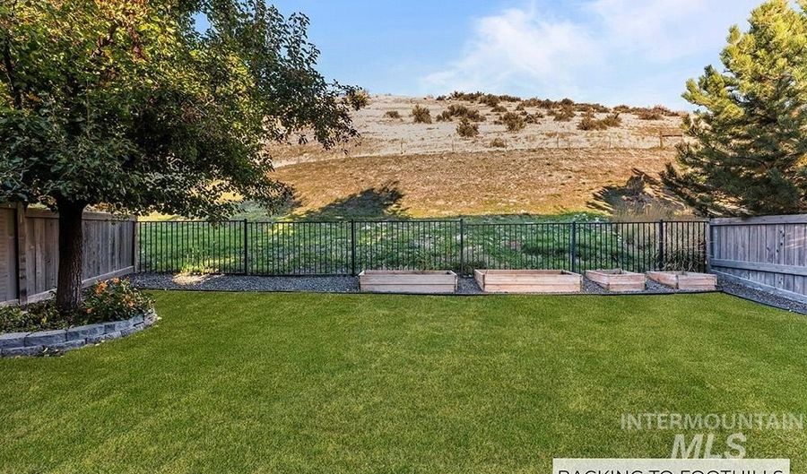 5618 E Millet Dr, Boise, ID 83716 - 3 Beds, 3 Bath