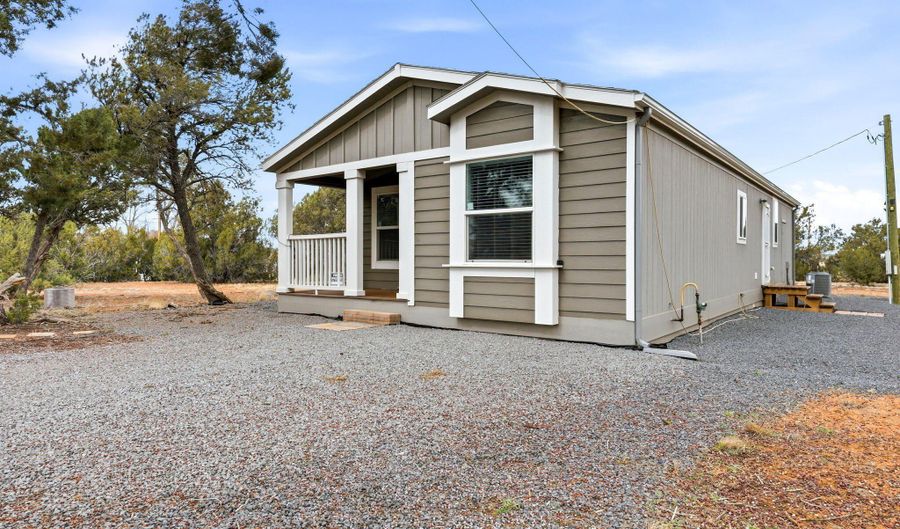 2145 Pulp Mill Rd, Clay Springs, AZ 85923 - 2 Beds, 2 Bath
