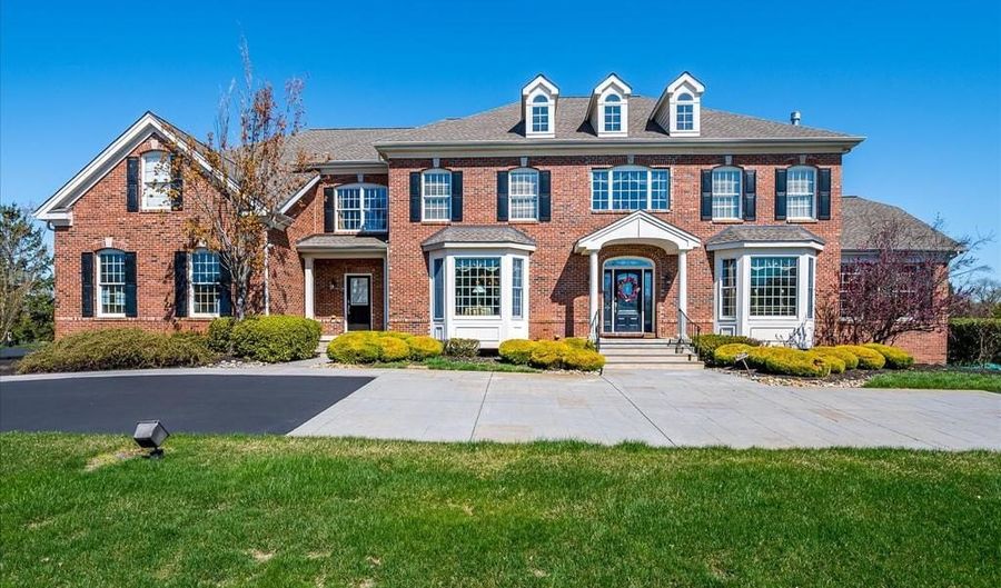 6 RIDGEVIEW Way, Allentown, NJ 08501 - 5 Beds, 7 Bath