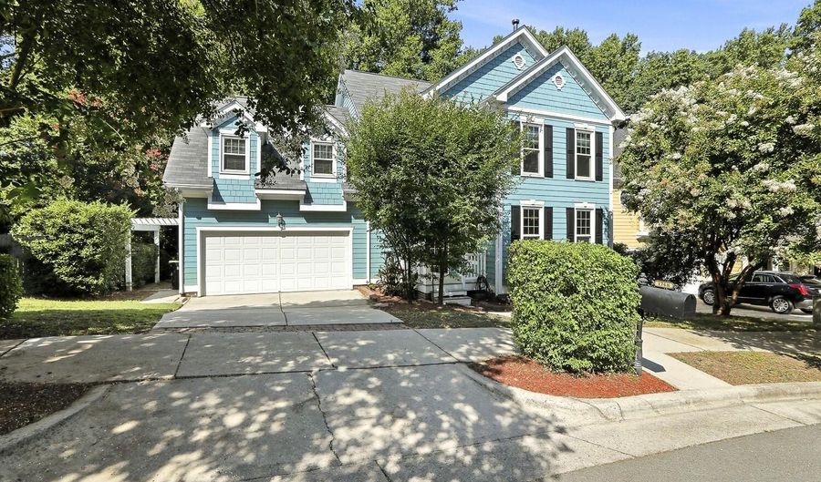 1748 Town Home Dr, Apex, NC 27502 - 3 Beds, 3 Bath