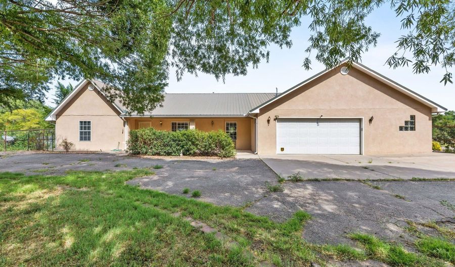 12 CASITAS DEL RIO, Belen, NM 87002 - 3 Beds, 2 Bath