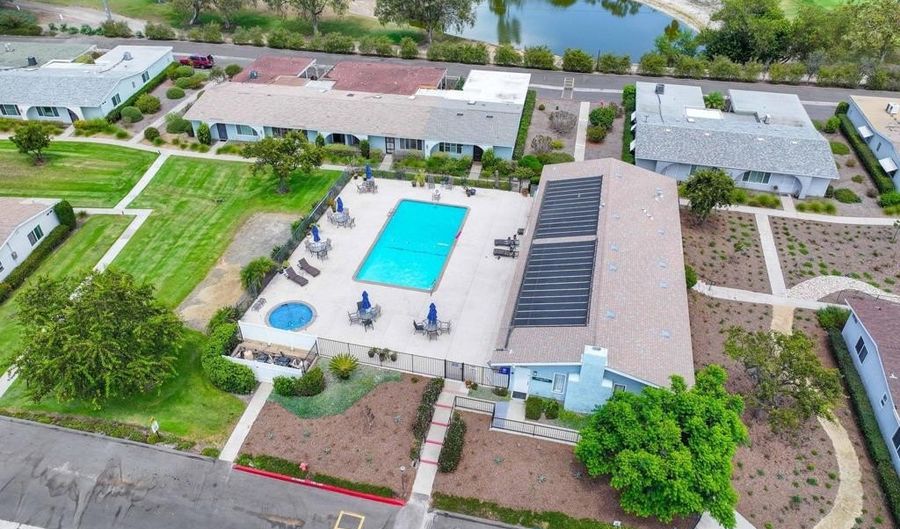 3544 Boussock Ln, Oceanside, CA 92057 - 2 Beds, 1 Bath