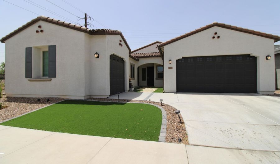 259 E Sagittarius Pl, Chandler, AZ 85249 - 4 Beds, 3 Bath