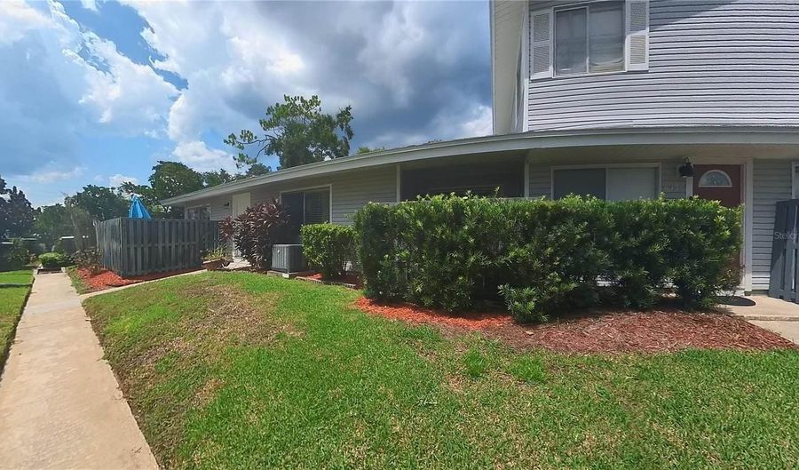 631 Heatherton Vlg, Altamonte Springs, FL 32714 - 2 Beds, 2 Bath