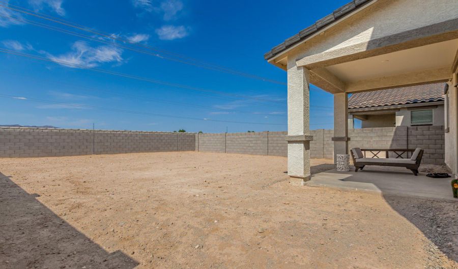 23452 W WINSLOW Ave, Buckeye, AZ 85326 - 4 Beds, 3 Bath