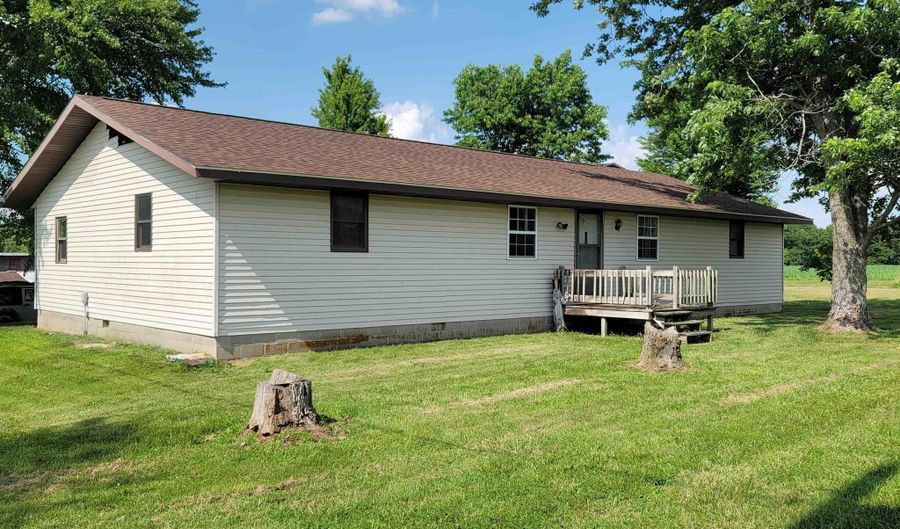 3993 GREENRIDGE Rd, Alma, IL 62807 - 3 Beds, 1 Bath