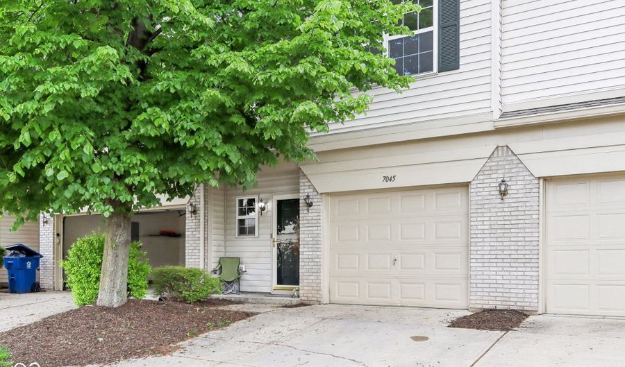 7045 Gavin Dr, Indianapolis, IN 46217 - 2 Beds, 3 Bath